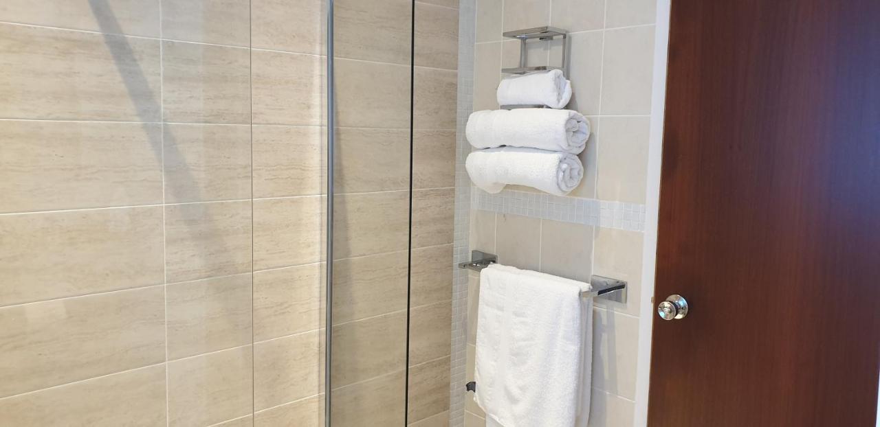 Lockinbar Holiday Apartments United Kingdom Buitenkant foto